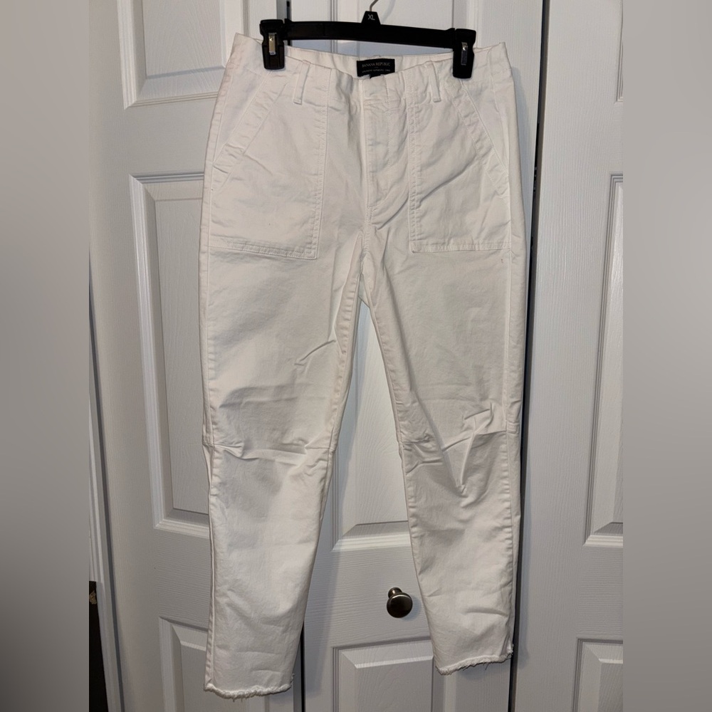 Banana Republic Girlfriend Authentic Chino White Pants